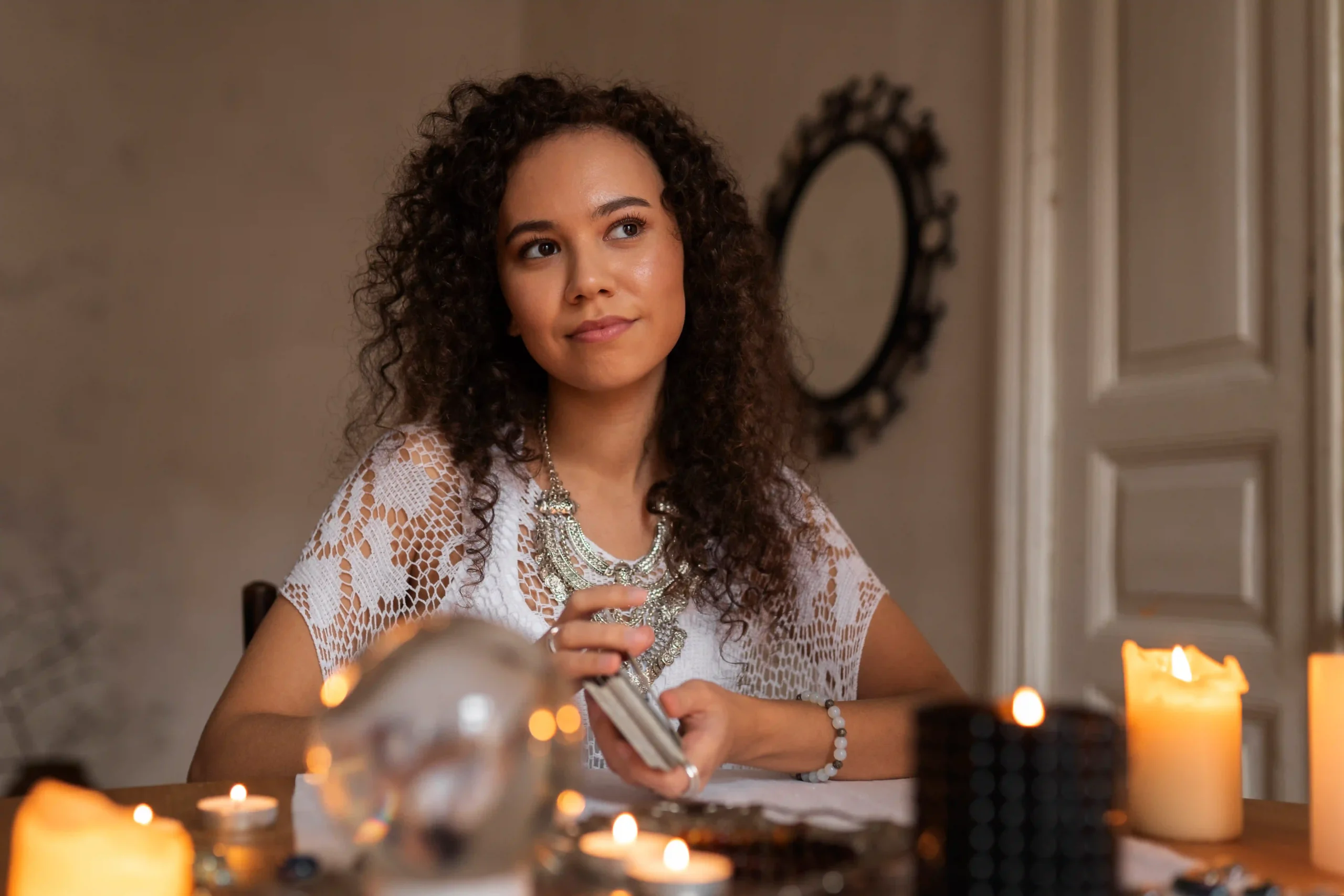 psychic reading in helps people move on